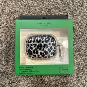 Kate Spade Black and White AirPods Pro Case